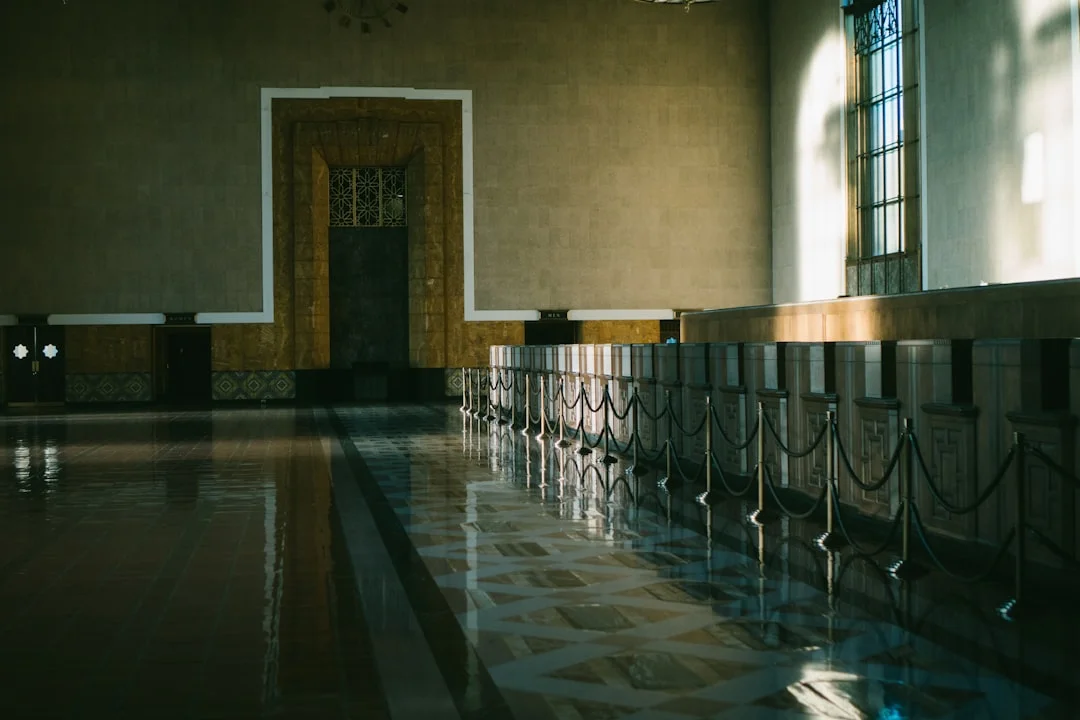 Statamic vs WordPress: welk CMS wint vertrouwen in juridisch advies?